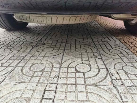 [南京·苏L] 二手奔驰威霆2016款 2.0T 商务版