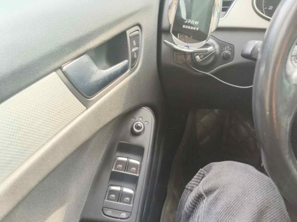 [苏州·皖E] 二手奥迪奥迪A4L2013款 35 TFSI 自动标准型