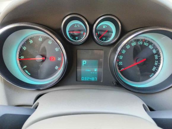 [上海·沪C] 二手别克英朗2013款 GT 1.6L 自动时尚版