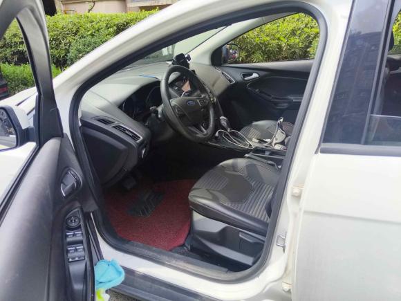 [上海·沪G] 二手福特福克斯2015款 两厢 1.6L 自动风尚型