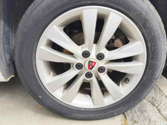 [合肥·皖A] 二手荣威荣威3602015款 1.5L 自动豪华版