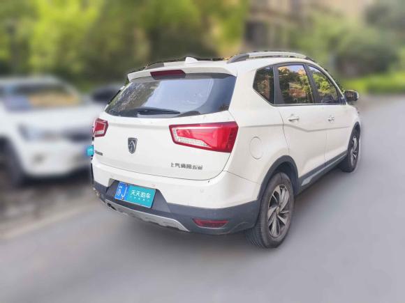 [上海·苏J] 二手宝骏宝骏5602016款 1.8L iAMT豪华型