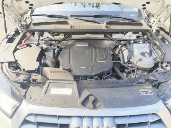 [无锡·苏B] 二手奥迪奥迪Q5L2020款 改款 40 TFSI 荣享时尚型