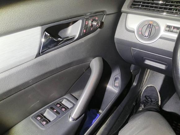 [上海·沪F] 二手大众帕萨特2015款 1.8TSI DSG御尊版