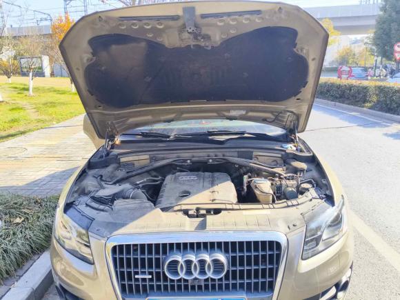 [南京·苏A] 二手奥迪奥迪Q52012款 2.0TFSI 技术型