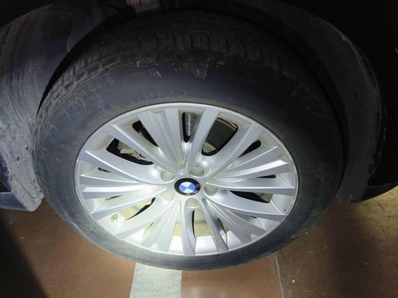 [上海·沪B] 二手宝马宝马X52017款 xDrive28i