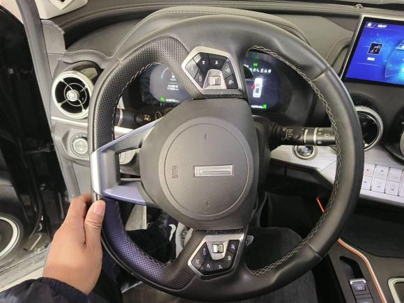 [南通·苏F] 二手魏牌魏牌 VV72021款 2.0T 科技版