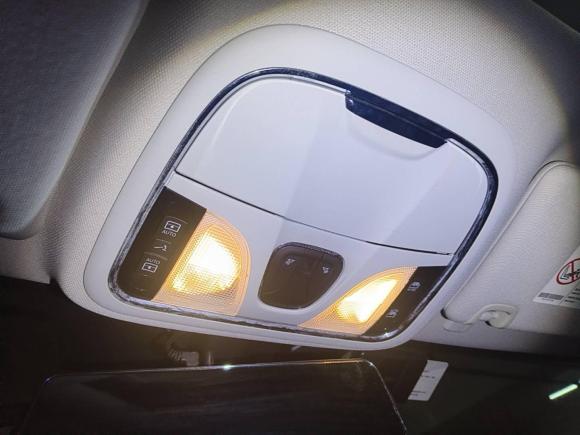 [武汉·鄂A] 二手Jeep自由光2017款 2.4L 领先版