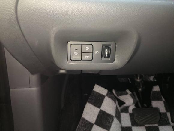 [广州·粤A] 二手长安长安Lumin2022款 155km 清甜款