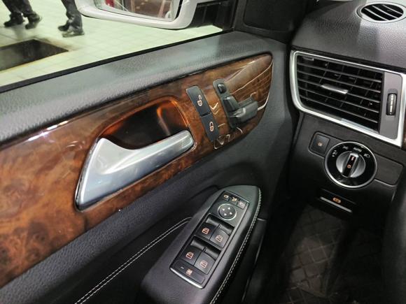 [西安·陕A] 二手奔驰奔驰M级2014款 ML 400 4MATIC动感型