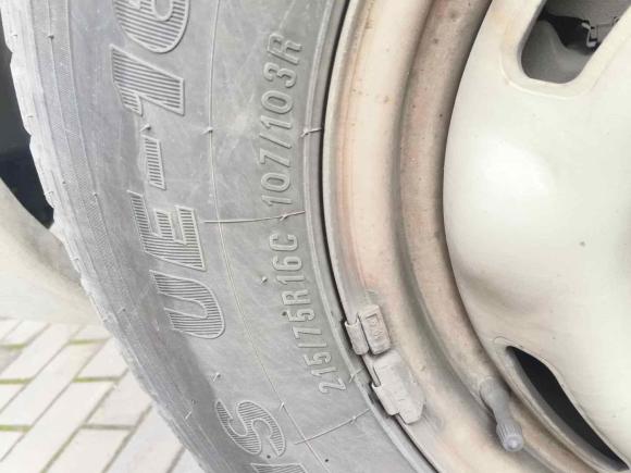 [义乌·浙G] 二手福特新世代全顺2016款 2.2T长轴6/7座中顶多功能车