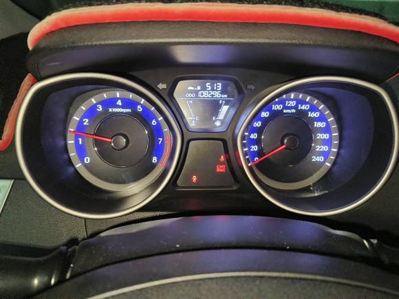 [青岛·鲁Y] 二手现代朗动2015款 1.6L 手动时尚型