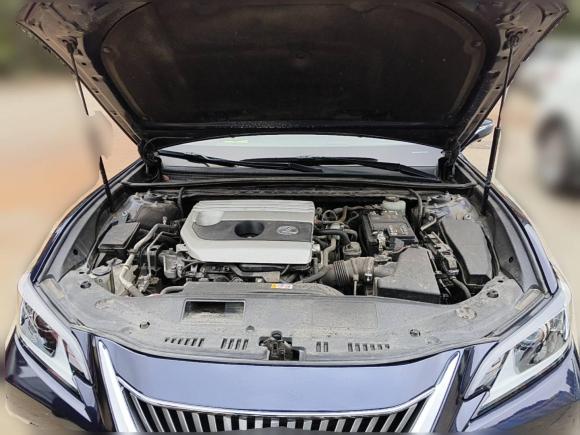 [南昌·赣A] 二手雷克萨斯雷克萨斯ES2020款 200 卓越版