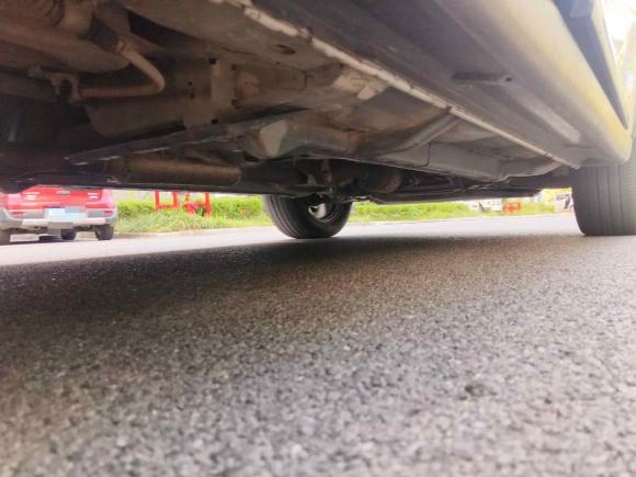 [青岛·鲁B] 二手三菱欧蓝德2018款 2.0L 两驱荣耀版 5座