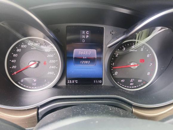 [南京·苏A] 二手奔驰奔驰V级2022款 V 260 L 长轴距尊贵版