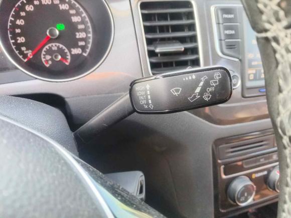 [苏州·苏E] 二手大众高尔夫·嘉旅2016款 230TSI 自动进取型