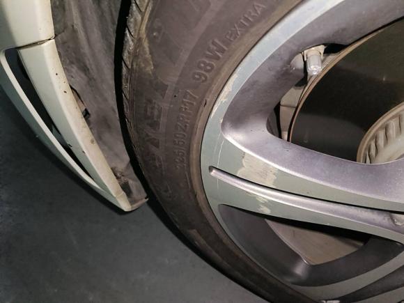 [杭州·浙D] 二手奔驰奔驰C级2020款 改款 C 260 L 运动版