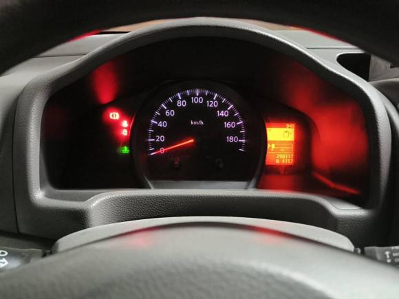 [成都·川A] 二手日产日产NV2002013款 1.6L 豪华型 国IV