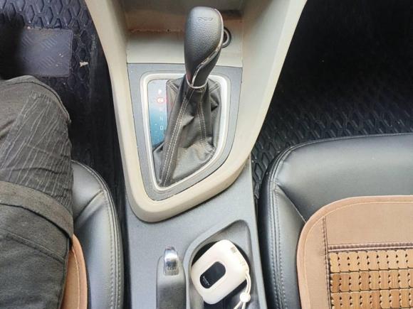 [武汉·鄂A] 二手别克英朗2019款 15T 双离合进取型 国VI