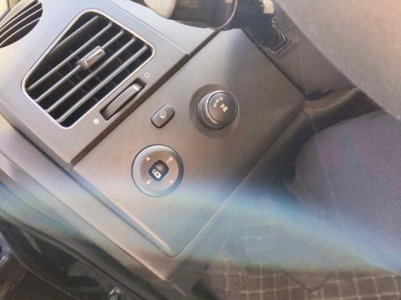 [无锡·苏B] 二手荣威荣威W52011款 1.8T 4WD 自动豪域版