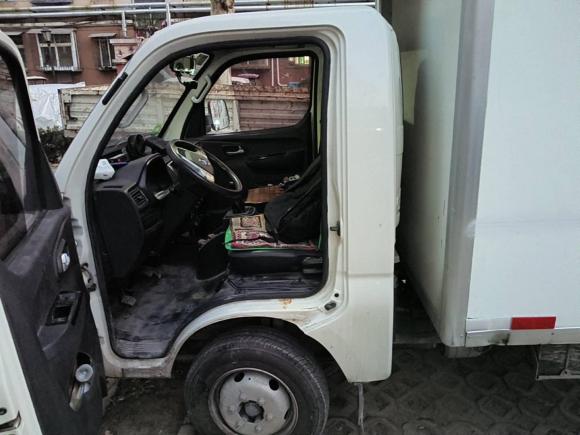 [济南·鲁A] 二手福田祥菱M2018款 1.5L半承载单排后单胎(厢式)DAM15L