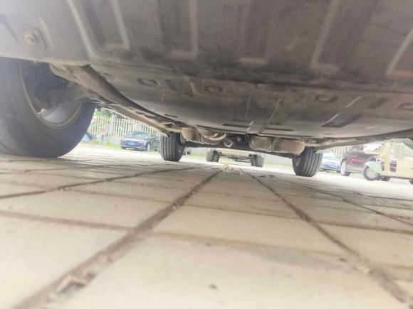 [南京·苏A] 二手双龙柯兰多2013款 2.0L 汽油两驱自动精英版