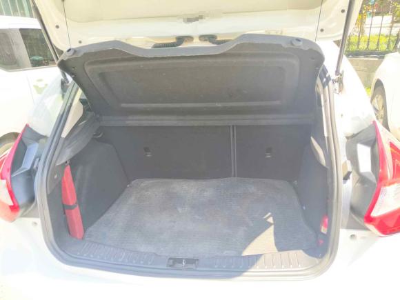 [青岛·鲁B] 二手福特福克斯2012款 两厢 2.0L 手动豪华运动型