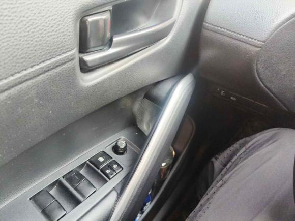 [上海·沪C] 二手丰田卡罗拉锐放2022款 2.0L 先锋版