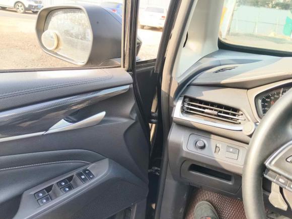 [青岛·鲁B] 二手上汽大通MAXUS大通G502020款 1.5T 自动豪华版