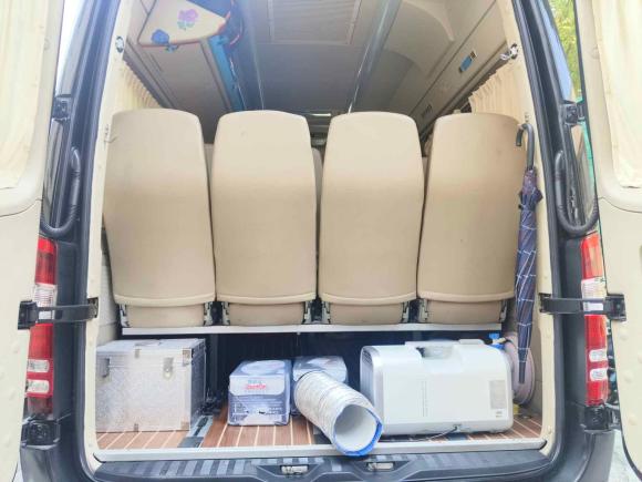 [上海·沪F] 二手奔驰凌特2012款 2.1T尊旅 中轴版