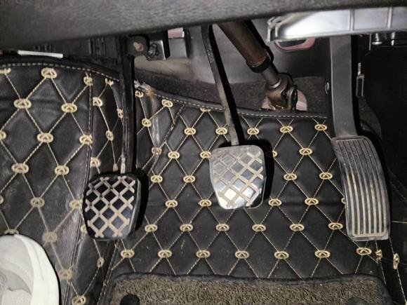 [金华·粤S] 二手奇瑞艾瑞泽52017款 SPORT 1.5T 手动豪华版