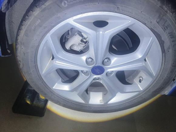 [深圳·粤B] 二手福特福克斯2012款 两厢 2.0L 自动豪华运动型