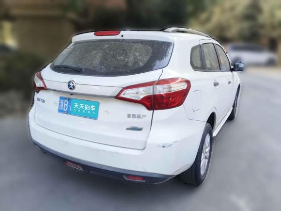 [宁波·浙B] 二手启辰启辰T702015款 2.0L CVT睿趣版