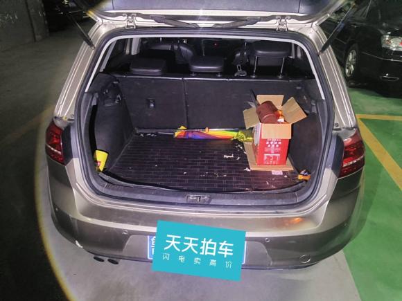 [济南·鲁A] 二手大众高尔夫2015款 1.4TSI 自动豪华型