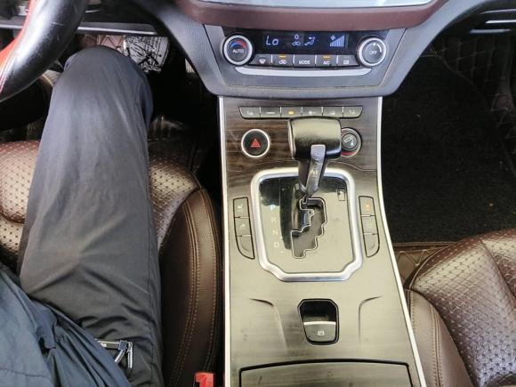 [金华·浙G] 二手陆风陆风X72015款 2.0T 全景尊贵版