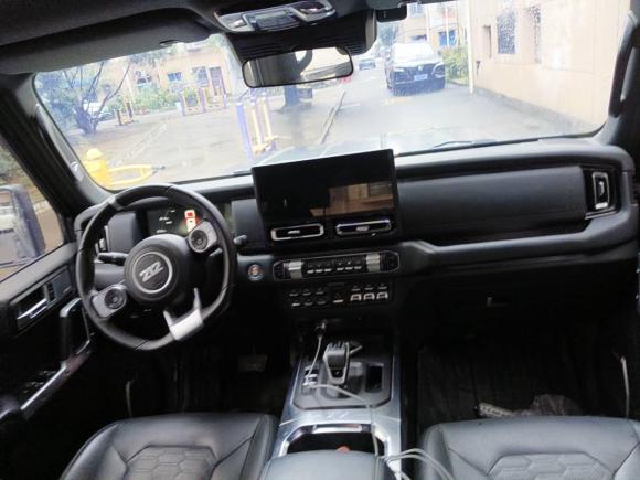 [宁波·浙B] 二手212212 T012024款 2.0T 机械师