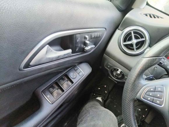 [合肥·皖A] 二手奔驰奔驰GLA2018款 GLA 200 动感型