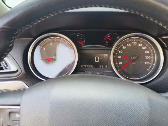 [上海·苏F] 二手标致标致4082016款 1.6T 自动豪华版