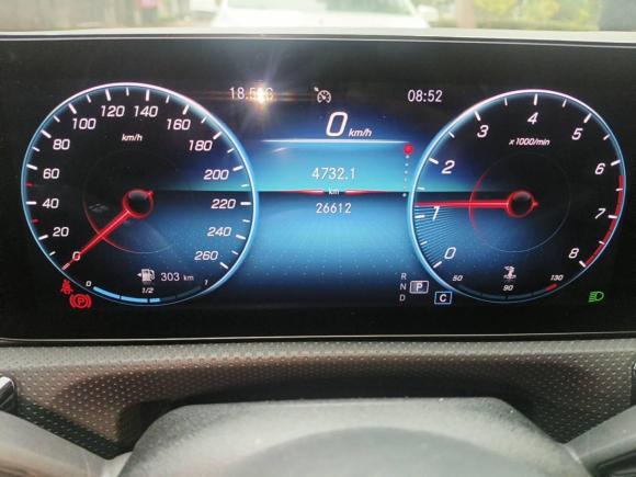 [上海·沪J] 二手奔驰奔驰A级2020款 A 180 L 运动轿车