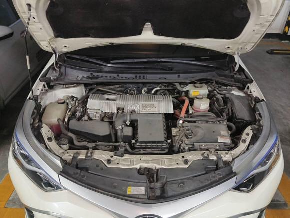 [广州·粤A] 二手丰田雷凌2016款 双擎 1.8H GS E-CVT精英天窗版