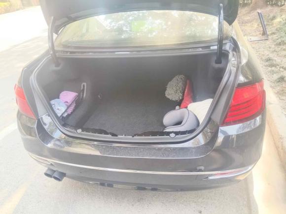 [上海·沪B] 二手宝马宝马5系2017款 525Li 豪华设计套装