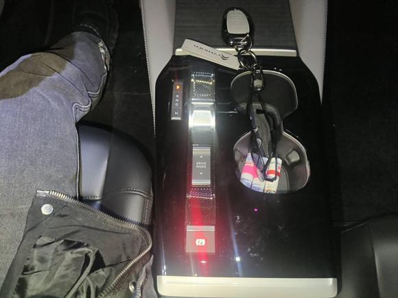 [无锡·苏B] 二手雪铁龙凡尔赛C5 X2022款 1.6T 享不凡 虎年开门红版