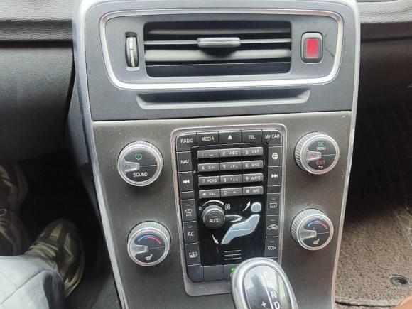 [温州·苏F] 二手沃尔沃沃尔沃S602016款 S60L T5 智驭版