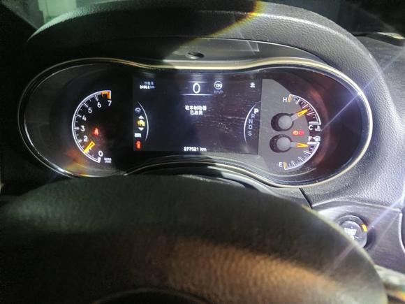 [上海·沪A] 二手Jeep大切诺基2014款 3.6L 精英导航版