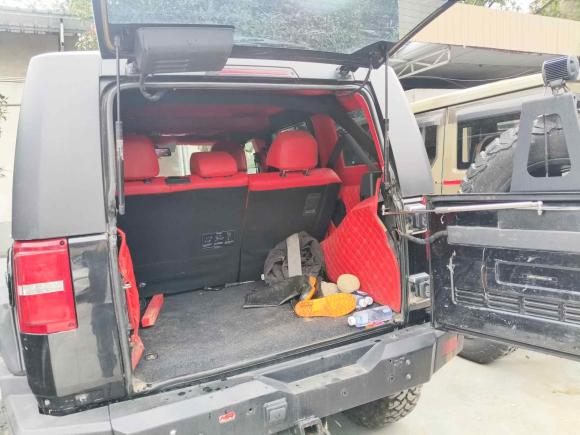 [成都·川G] 二手北京越野北京越野BJ402016款 40L 2.3T 自动四驱尊享版