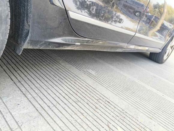 [上海·沪E] 二手大众帕萨特2011款 3.0L V6 DSG旗舰版