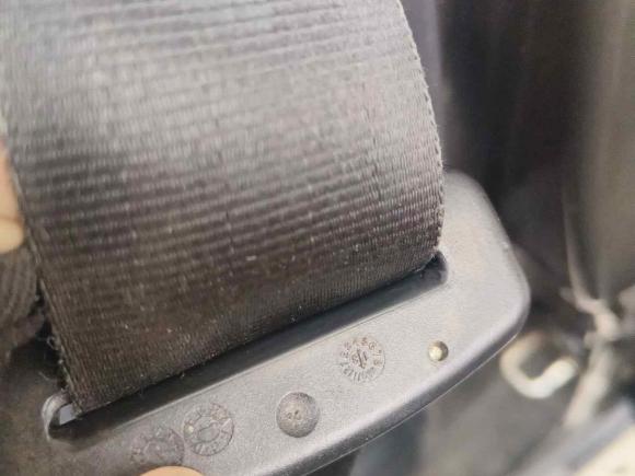 [嘉兴·浙F] 二手标致标致30082013款 2.0L 手动潮流版