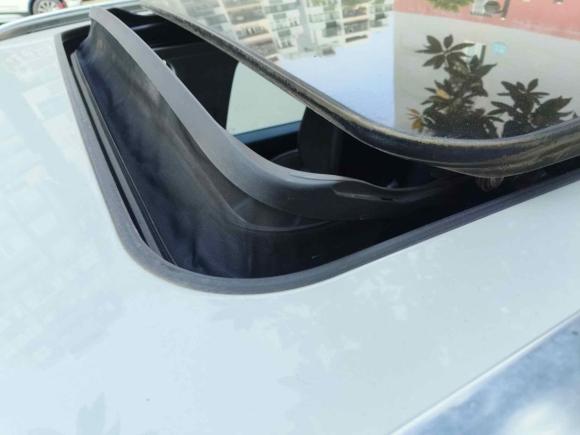 [武汉·鄂A] 二手标致标致50082017款 350THP 7座精英版