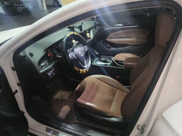 [青岛·鲁B] 二手别克君威2019款 20T 精英型 国VI