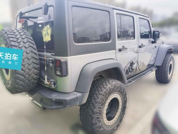 [深圳·粤B] 二手Jeep牧马人2017款 3.0L Sahara 四门舒享版